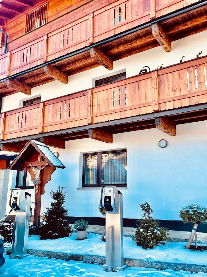 Royal Swan Appartement, Tirol Fuegen Exterior photo